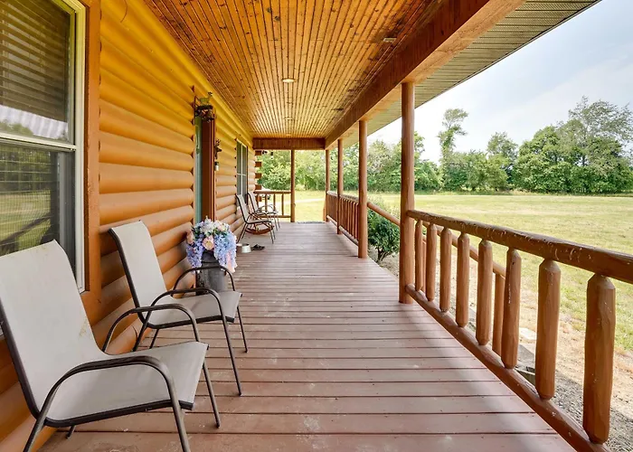 Pet-friendly W/ Screened-in Porch! Holiday home Vienna