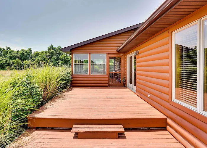 Ferienhaus Pet-friendly W/ Screened-in Porch! *